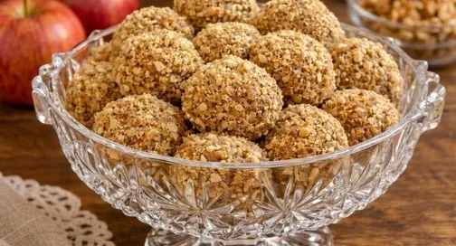 Posne Kuglice sa Jabukama: Brz i Zdrav Desert Bez Pečenja!