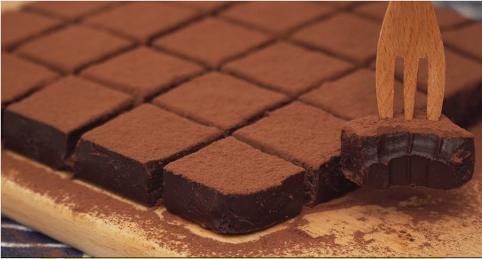 Nama Čokolada od samo 3 sastojka: Japanski desert koji se topi u ustima
