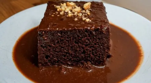 Fantastični Mokri Turski Kolač: Sočni Čokoladni Užitak Koji Se Topi u Ustima!