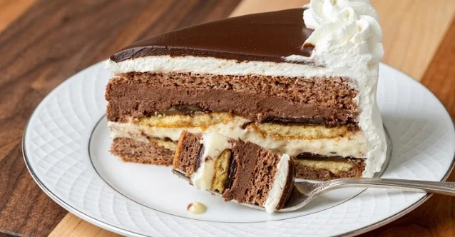 Najbolja domaća Jaffa torta: Kremasti spoj narandže i čokolade koji bazično vraća u djetinjstvo