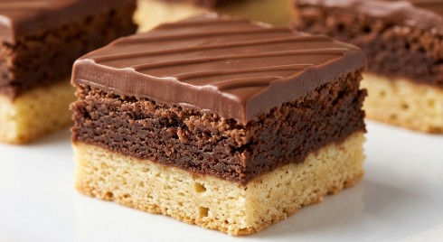 Euroblok Krem Torta: Bogati Desert Koji Se Topi U Ustima