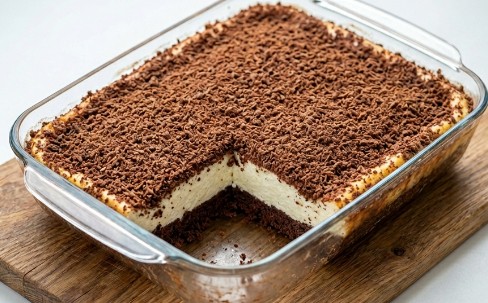 Domaći Kraljevski Kolač: Savršen Spoj Sira i Kakaa