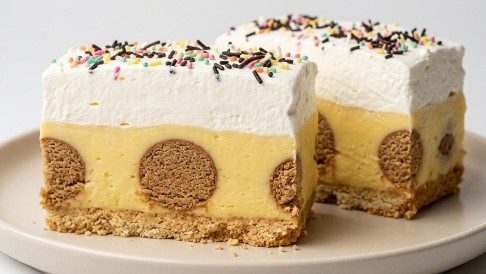 Kremasta Kuglica Torta: Zabavan i Preukusan Dezert