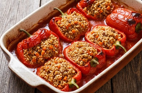 Posne Punjene Paprike: Izdašan i Zdrav Praznični Ručak