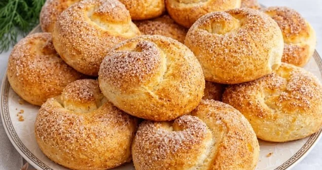 Mekani domaći keksići sa sirom: Brzo i slatko pecivo koje osvaja na prvi zalogaj