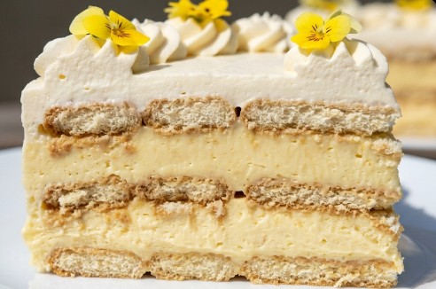 Posna Krem Torta: Savršen Desert Bez Pečenja