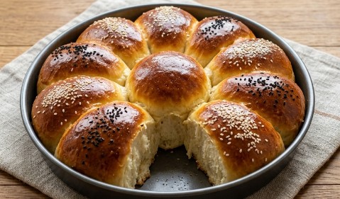 Svečana Dekorativna Pogača: Mekana Kao Pamuk