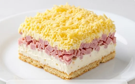 Brza slana torta sa krekerima: Kraljica svake svečane trpeze