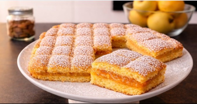 Jednostavan kolač sa džemom od jabuka Svi će vam tražiti recept