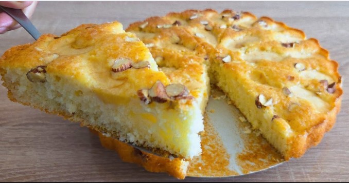 Jednostavan brzi kolač sa jabukama Topi se u ustima