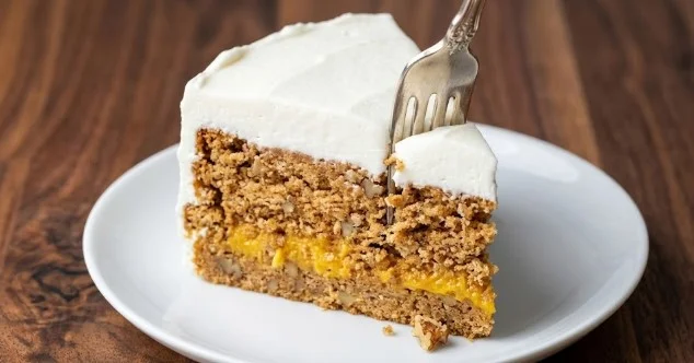 Neodoljiva domaća plazma torta: Brzi klasik za sva vaša slavlja