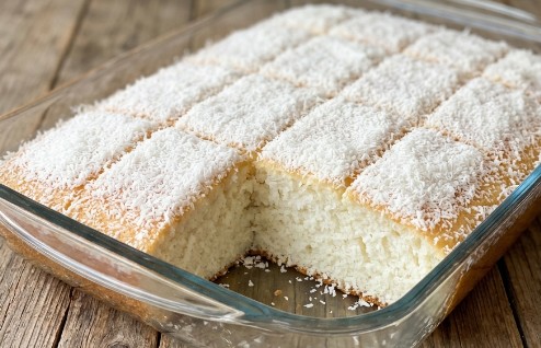 Sočni Kokos Kolač: Najbrži Recept Koji Se Topi