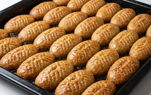 Starinske Hurmašice sa Orasima: Tradicionalni Recept Koji Se Topi U Ustima