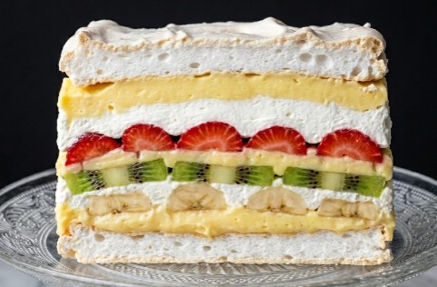 Osvežavajući Ledeni Vetar Sa Voćem: Kremasta Voćna Čarolija