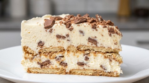 Brza Grčka Torta: Kremasto Zadovoljstvo Sa Plazma Keksom i Milka Čokoladom