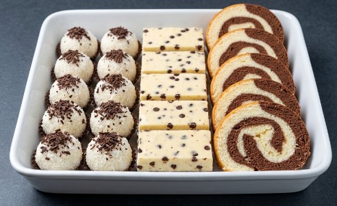 Mešani Desertni Poslužavnik: Tri Brze Poslastice Bez Pečenja