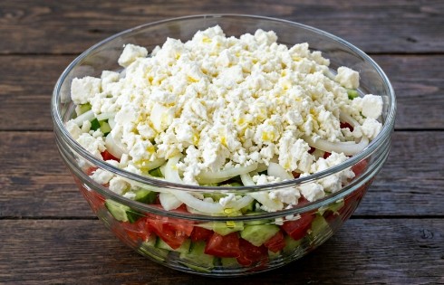 Domaća Šopska Salata: Kraljica Svake Trpeze