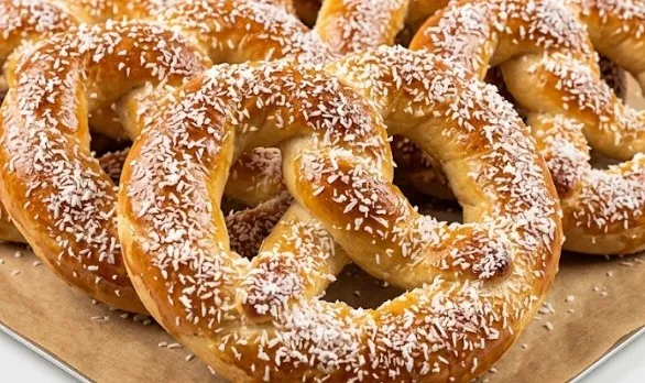 Slatki Đevreci sa Kokosom: Mekani poslastičarski klasici iz vaše rerne