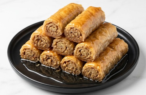 Rolovana Baklava: Orijentalna poslastica u najpraktičnijem izdanju