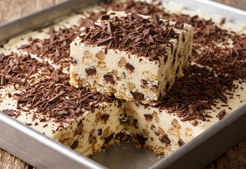Savršena Grčka Torta: Raskošna poslastica gotova za tili čas